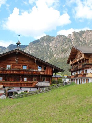 Haupt- und Gästehaus | © Gasthof Roßmoos