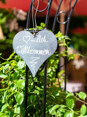 Herzlich Willkommen im Gastgarten | © Stockerwirt