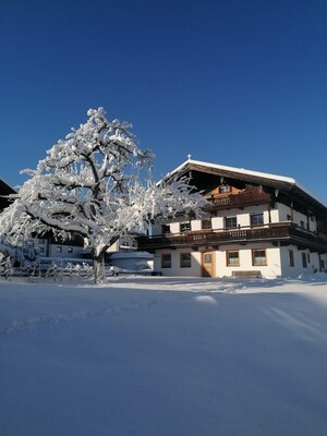 Kienberghof im Winterkleid