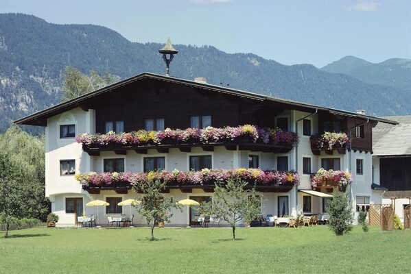 Michaelerhof_Haus Sommer