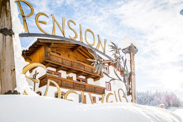 Pension Edelweiss Schriftzug | © Pension Edelweiss