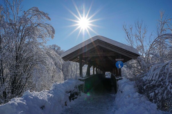 Ache Kramsach tief verschneit_Alpbachtal Tourismus